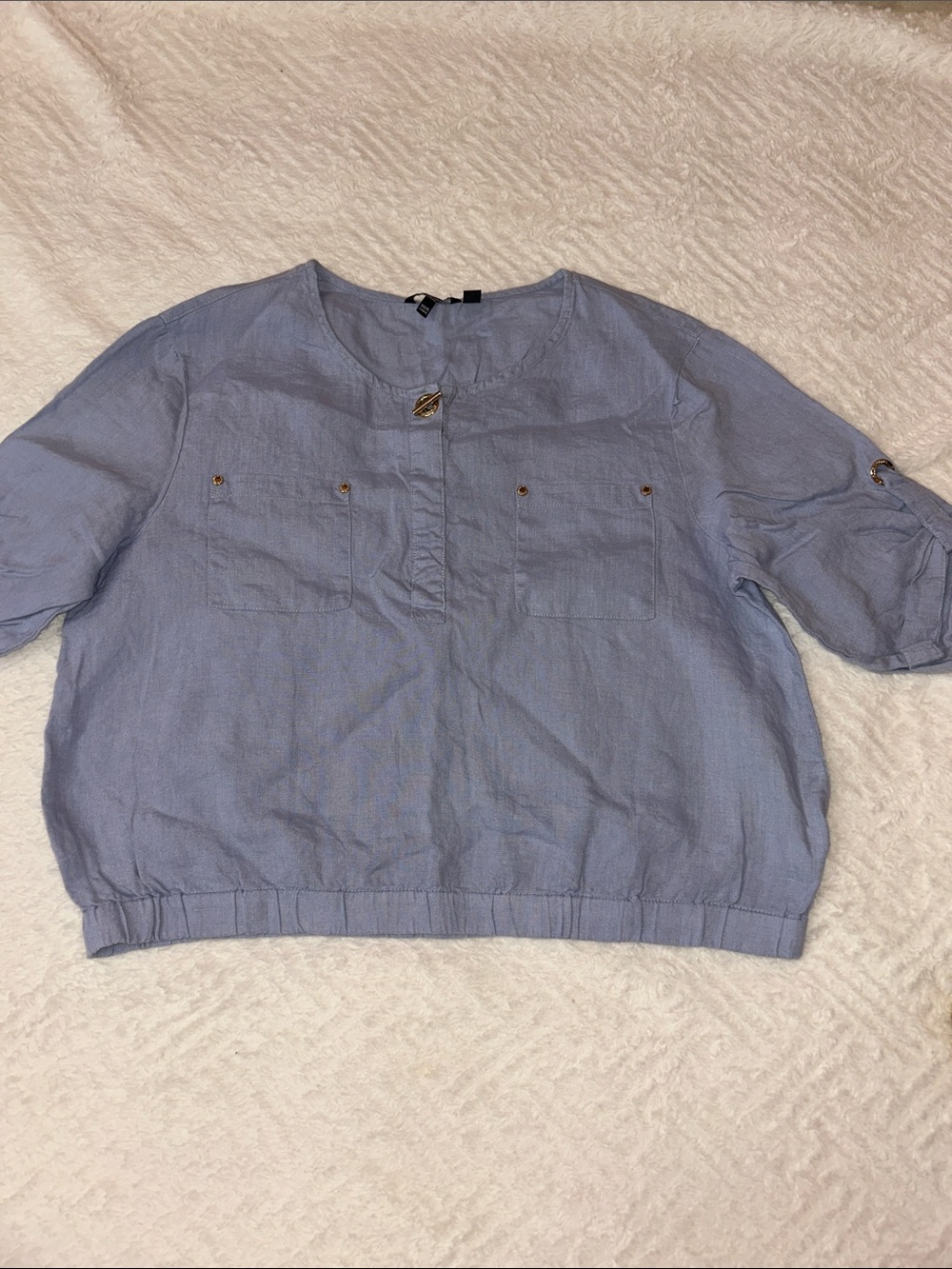 Ellen Tracy Light Blue 3/4 Sleeve Pullover with Front Pockets 100%Linen
